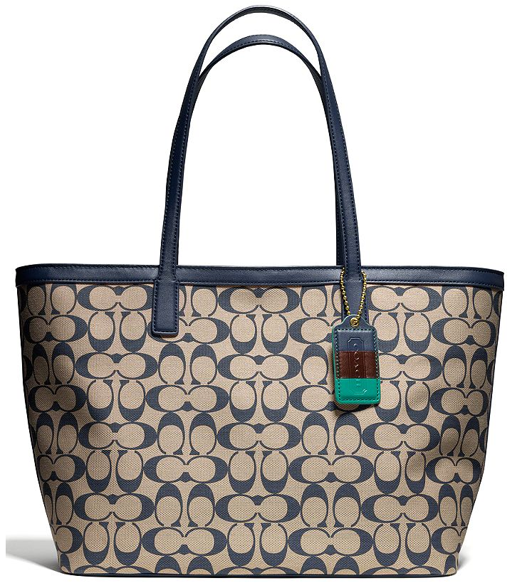 Hot Deal: 52% Off Coach Bag (Macy&#39;s)