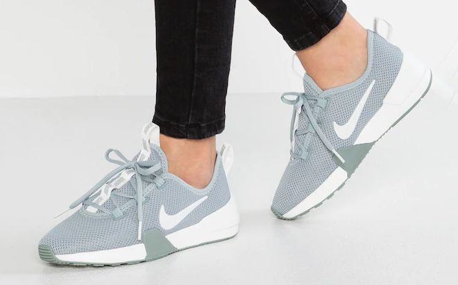 nike ashin modern se women's