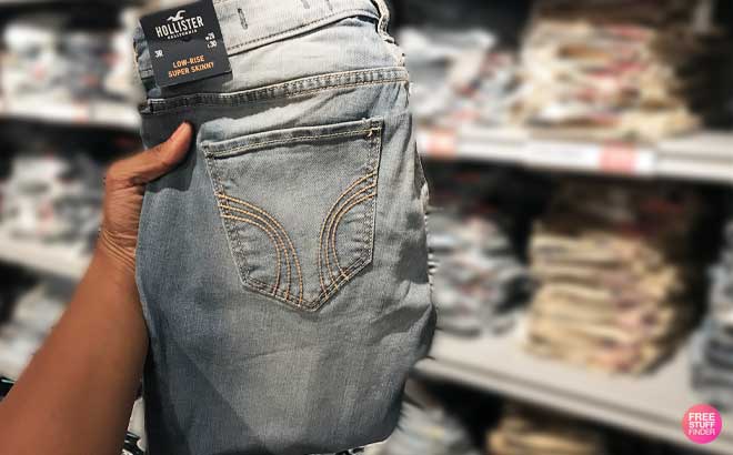 het winkelcentrum afstuderen Jurassic Park THREE Hollister Jeans JUST $12 Each (Reg $50) | Free Stuff Finder