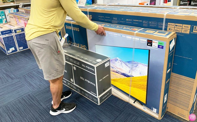Samsung 65-Inch UHD Smart TV $498 Shipped