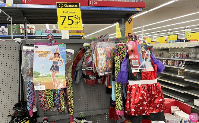 Halloween Clearance 75% Off at Walmart!