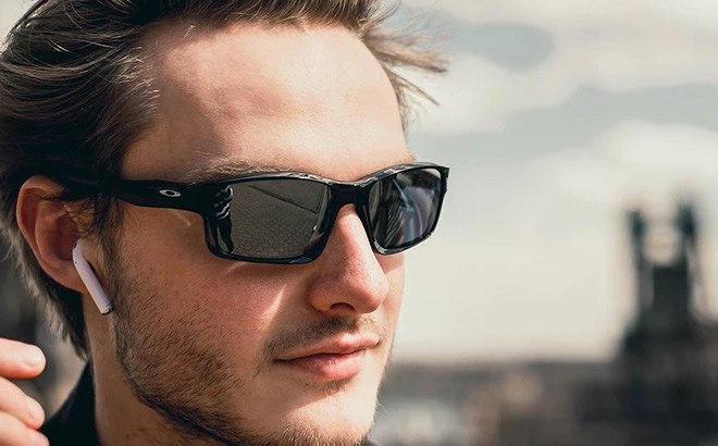 Oakley Men's Sunglasses $68 Shipped (Reg $193) | Free Stuff Finder