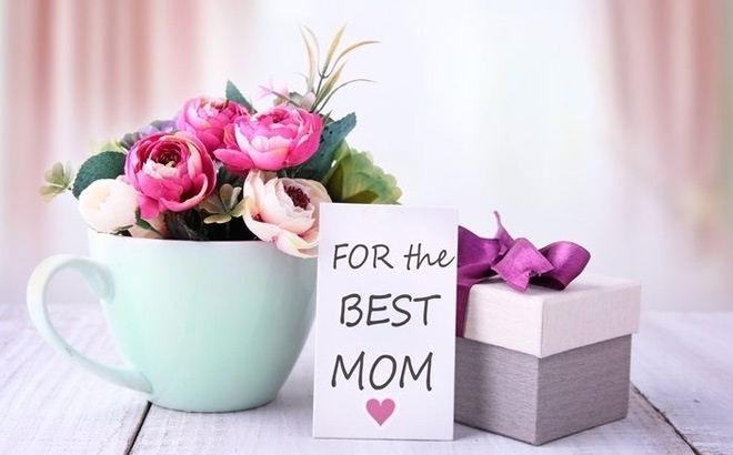 2021 Mother’s Day Freebies & Deals!