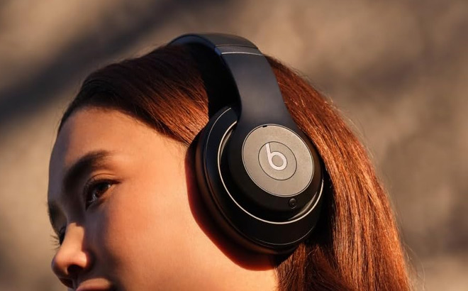 Beats Studio Pro Wireless Bluetooth Noise Cancelling Headphones
