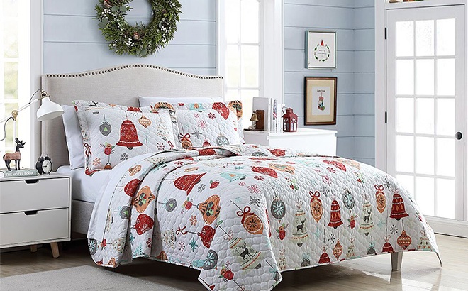 Christmas Quilt Sets $29.99
