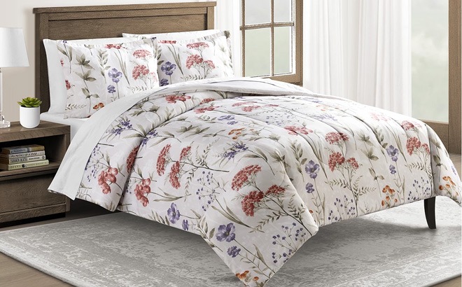 Comforter Sets $24.93 (Reg $80)
