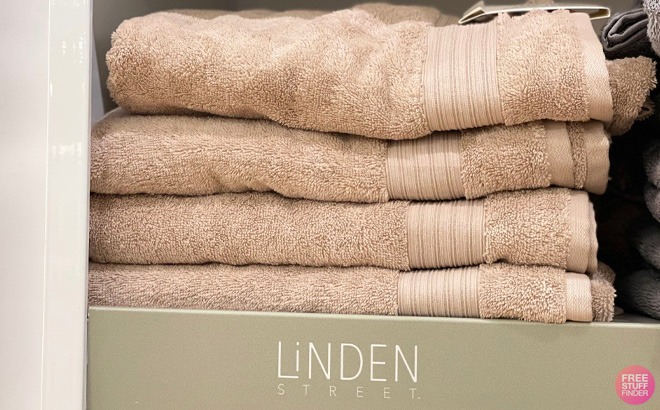 Linden Street Organic Bath Towel