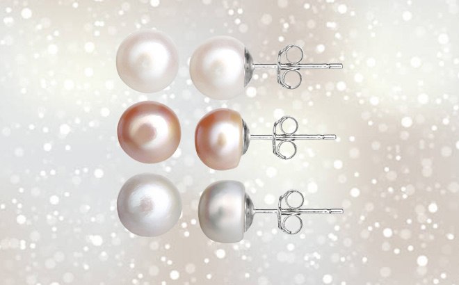 Jewelry Pearl Gift Set $28 (Reg $70)