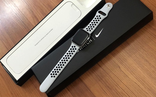 Apple Watch Nike Series 7 GPS $329 Shipped