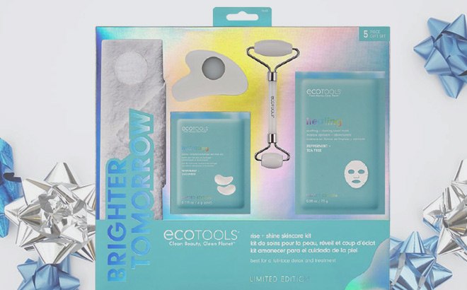 5-Piece Skincare Set $7.49 (Reg $15)