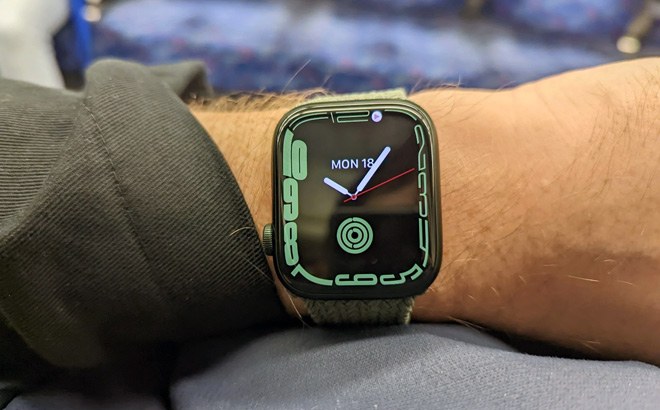 Apple Watch Series 7 $349 Shipped | Free Stuff Finder