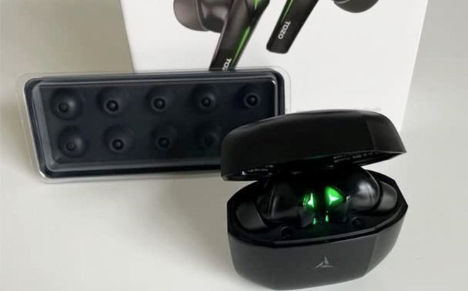 Wireless Gaming Earbuds $22.99 (Reg $60)