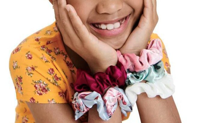 The Children's Place Girls Scrunchie 10-Pack $3.99