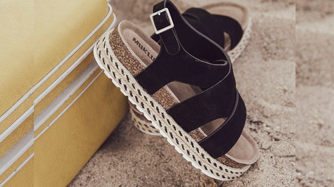 Muk Luks Women's Beach Bingo Platform Sandals