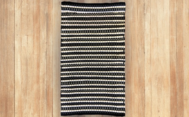 Accent Rugs $14 (Reg $50)