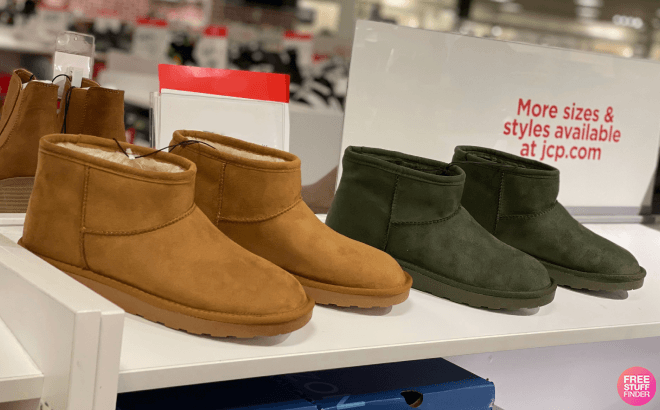 Women’s Boots $20.99