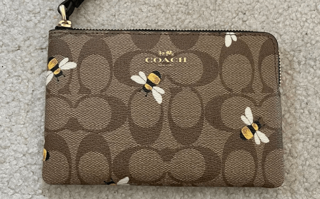 Coach Outlet Bee Wristlet $24 | Free Stuff Finder