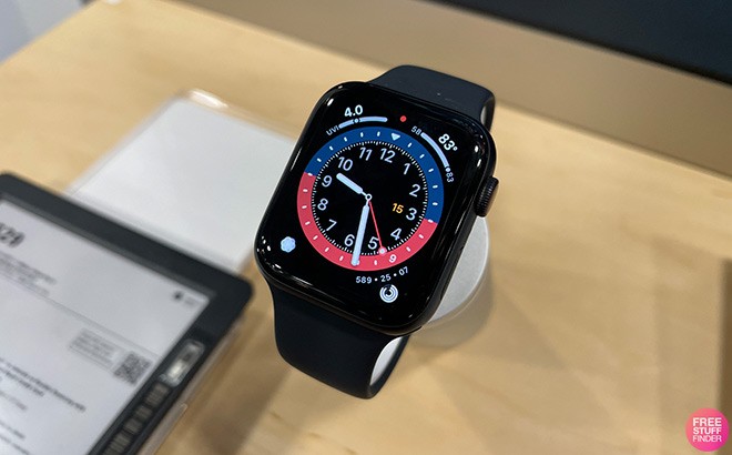 Apple Watch SE (1st Gen) $199 Shipped