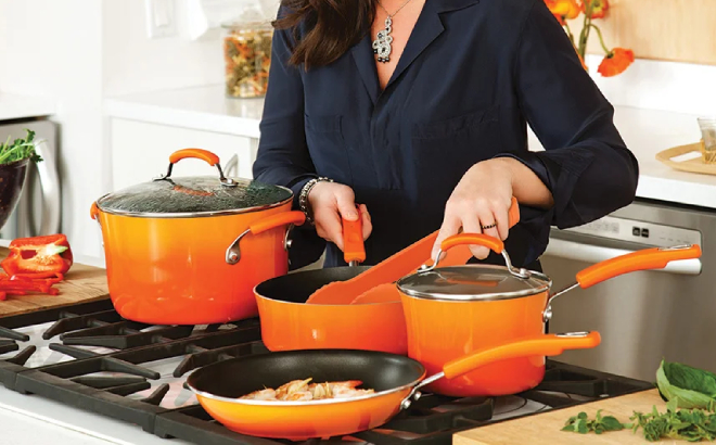 Cookware Sets Up to 80% Off!