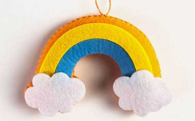 FREE Rainbow Craft Kit at Joann (May 7th)