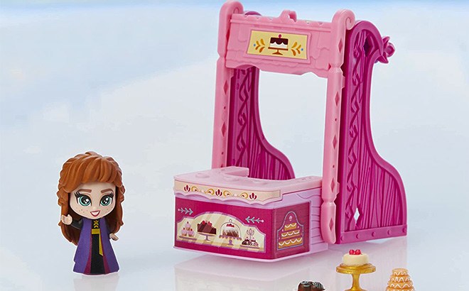Disney Frozen II Anna Twirlabouts Doll $3