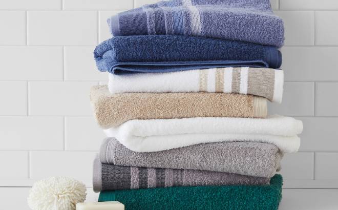 Bath Towels $3 (Reg $10) at JCPenney