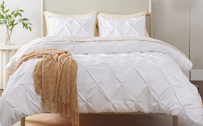 Duvet Cover Set $22 (Reg $50)
