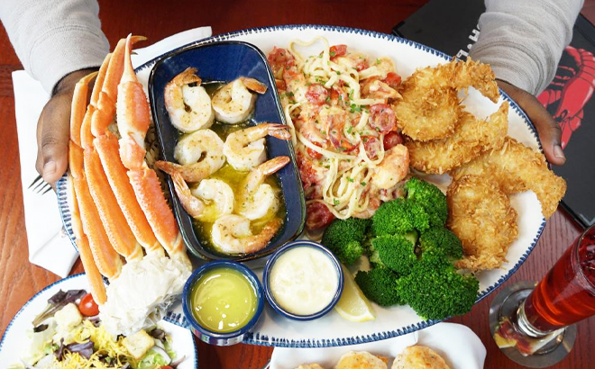 Buy One Get One FREE Red Lobster Entrée for Teachers