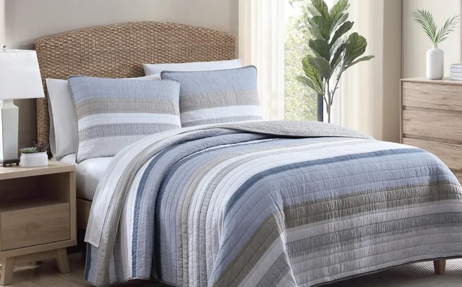 Bedding Sale Up to 90% Off!