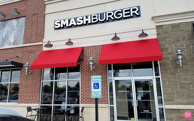 Smashburger: 4 Burgers for $20