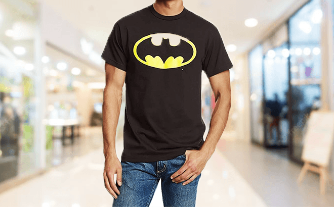 Draaien Om te mediteren Tientallen Batman Men's T-Shirt $7.99 Shipped | Free Stuff Finder