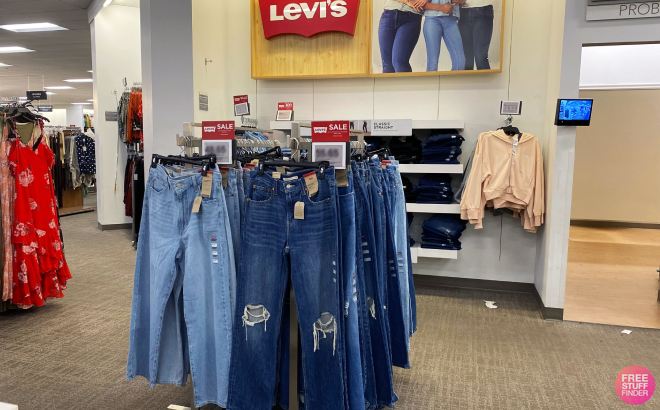 Does sears sell levis outlet
