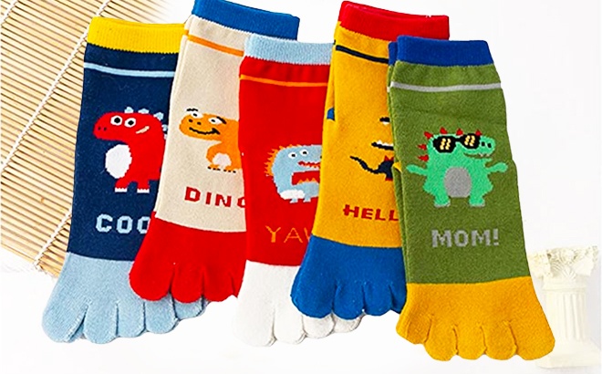 Kids Dinosaur Socks 5-Pack for $5.58