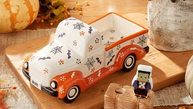 Seasonal Dip Truck Set $19