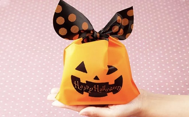 Halloween 20-Pack Candy Bags $12 Shipped