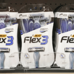 BIC Flex 3 Disposable Razor 1