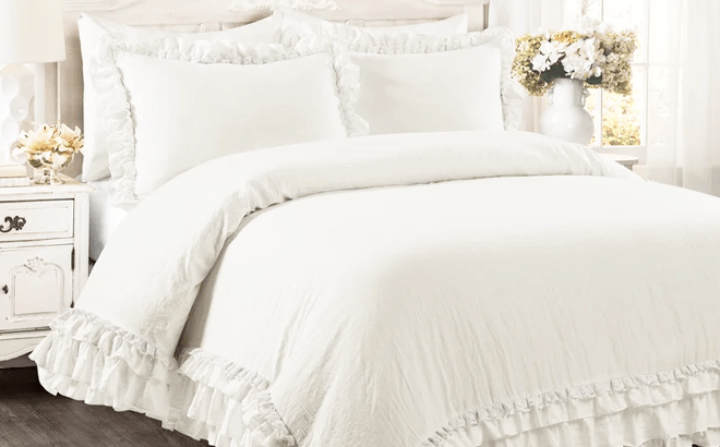 Bedding Up to 80% Off (Way Day Sale!)