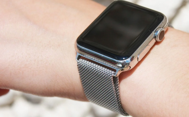 Mesh Apple Watch Bands 2-Pack for $14.99