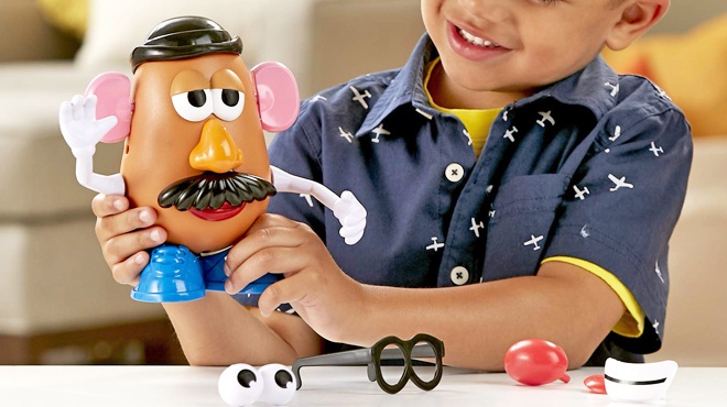 Potato Head Mr. and Mrs. Potato Head Classic Toy Assortment, Includes Parts  and Pieces to Create Funny Faces