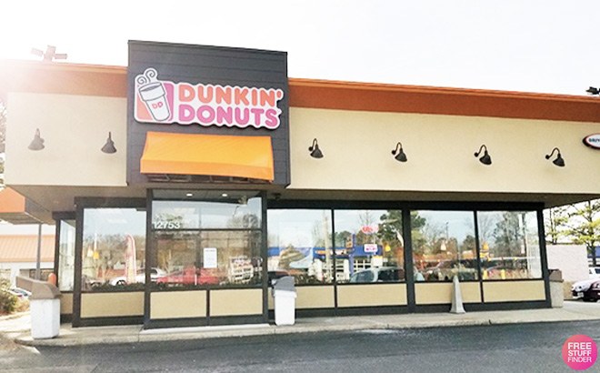 Dunkin' Holiday Flavors Menu is Back!