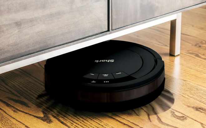 Shark ION Robot Vacuum in Black