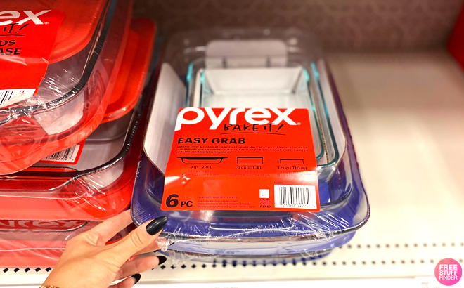 Pyrex 6-Piece Food Storage Set $15.98