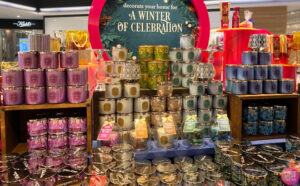 Bath and Body Works Holiday 3 Wick Candles