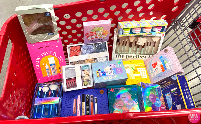 Buy 1 Get 1 25% Off Beauty Gift Sets