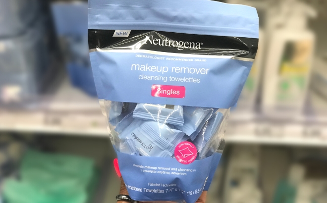Neutrogena 20-Count Wipes $2.88 Shipped at Amazon