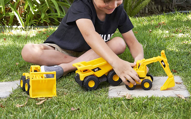 CAT Construction Toys Set $11