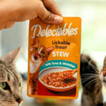 delectables-hartz-cat-treats