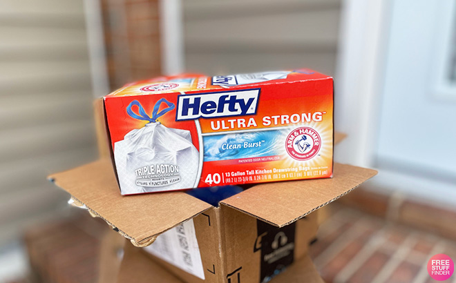 Hefty Trash Bags 40-Count for $6