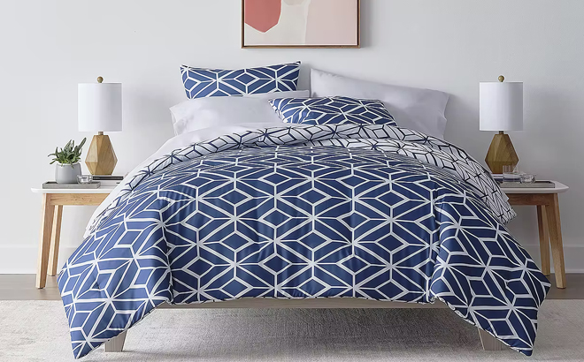 Home Expressions Geometric Complete Bedding Set