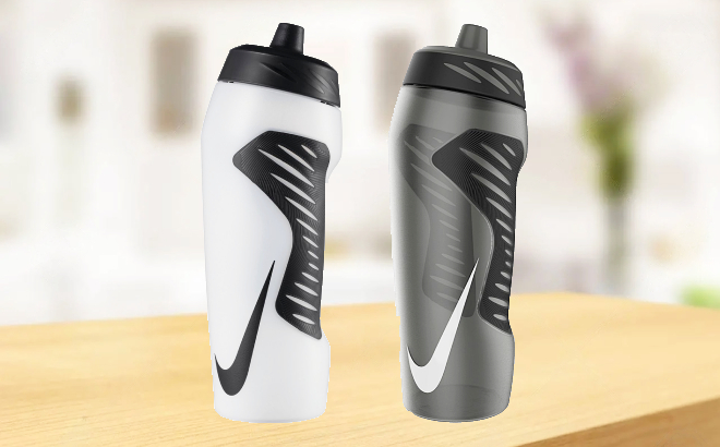Sada Publicidad aspecto Nike Water Bottle $9 | Free Stuff Finder